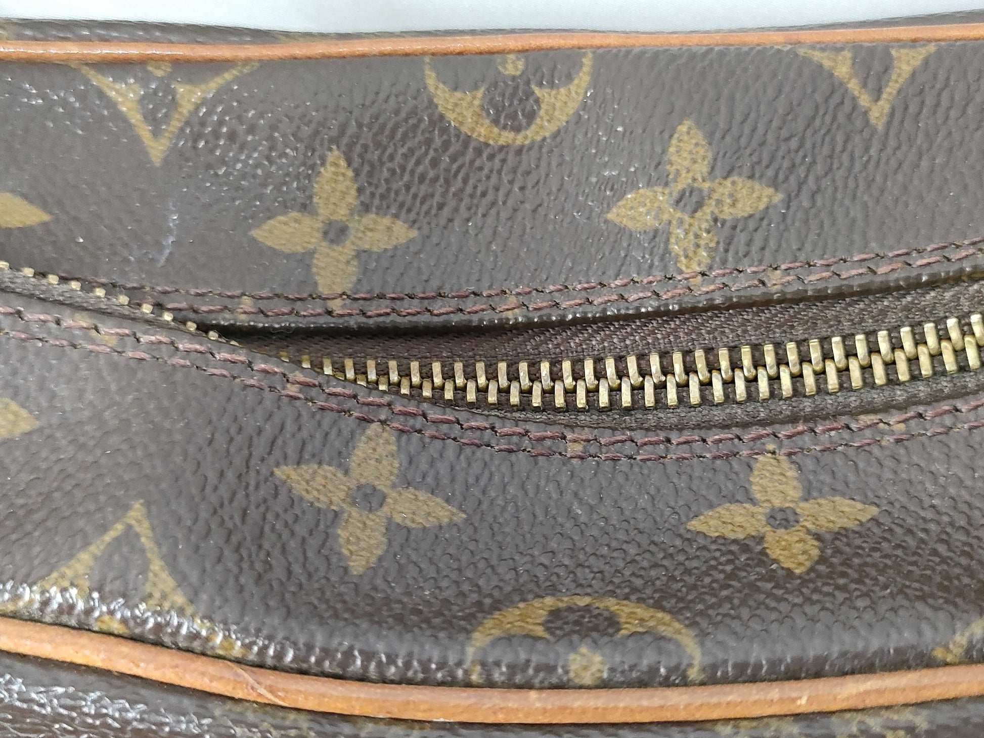 LOUIS VUITTON Monogram Boulogne 30 M51265 Shoulder Bag