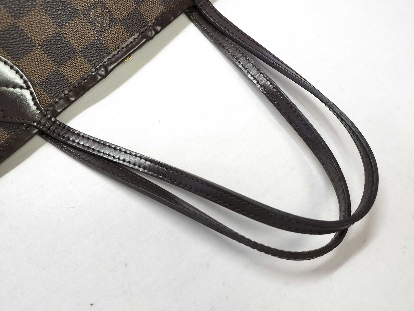 LOUIS VUITTON Damier LOUIS VUITTON Louis Vuitton Neverful Damier Tote Bag