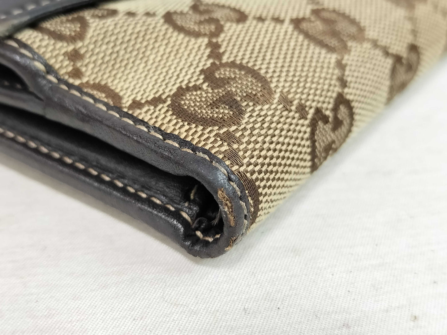 GUCCI GG Canvas GUCCI Folding Wallet