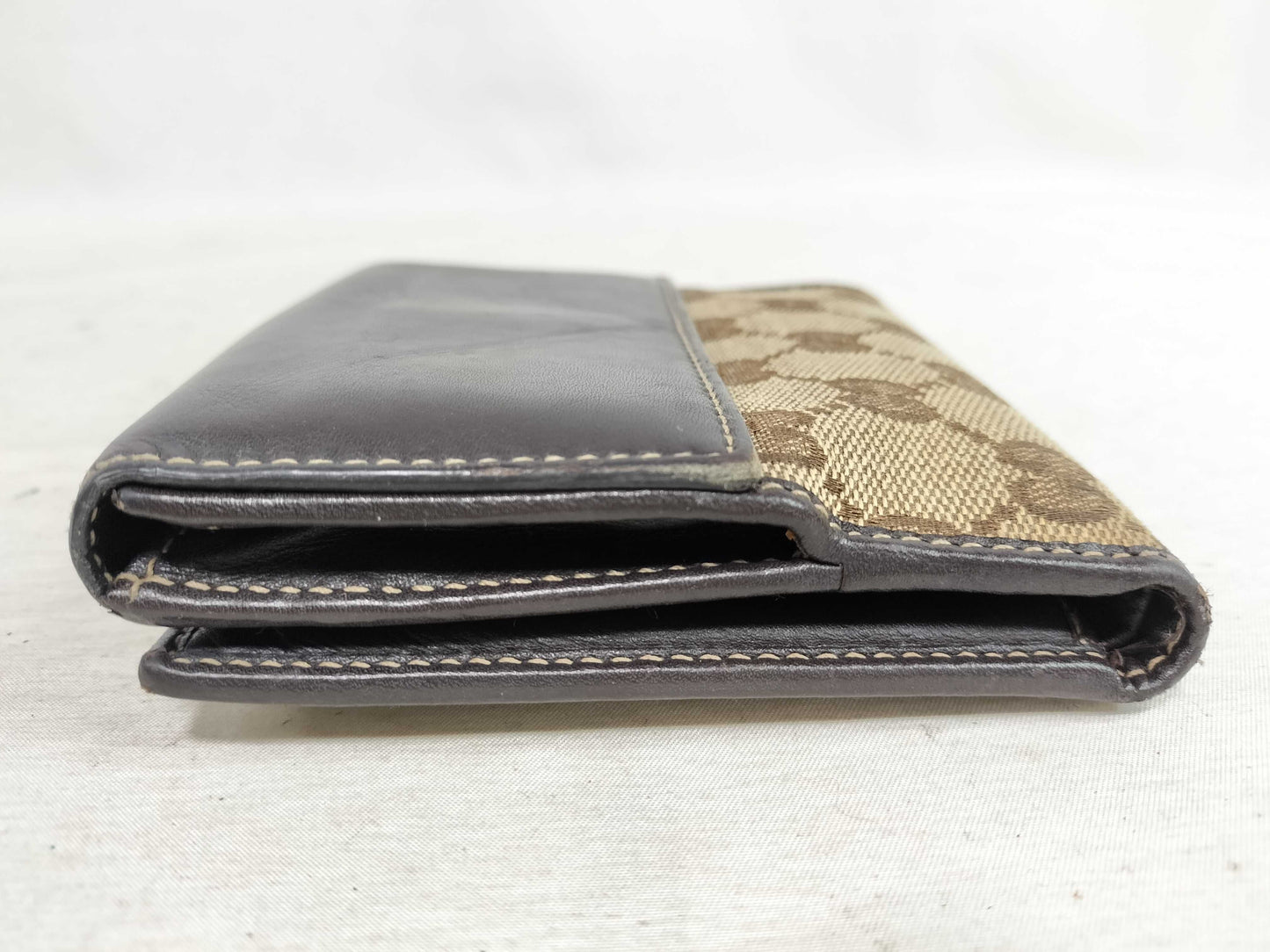 GUCCI GG Canvas GUCCI Folding Wallet