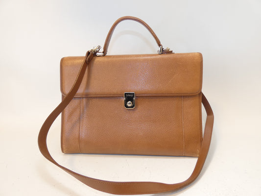 Burberry's 2-way leather brown hand and shoulder bag