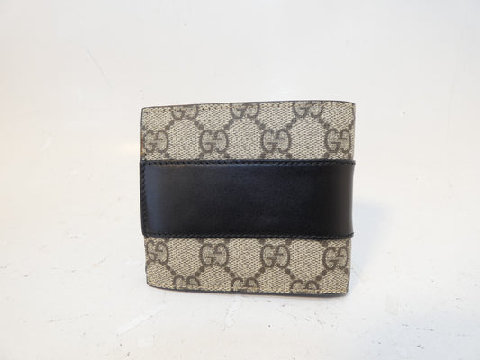 GUCCI GG Supreme Leather Black Wallet