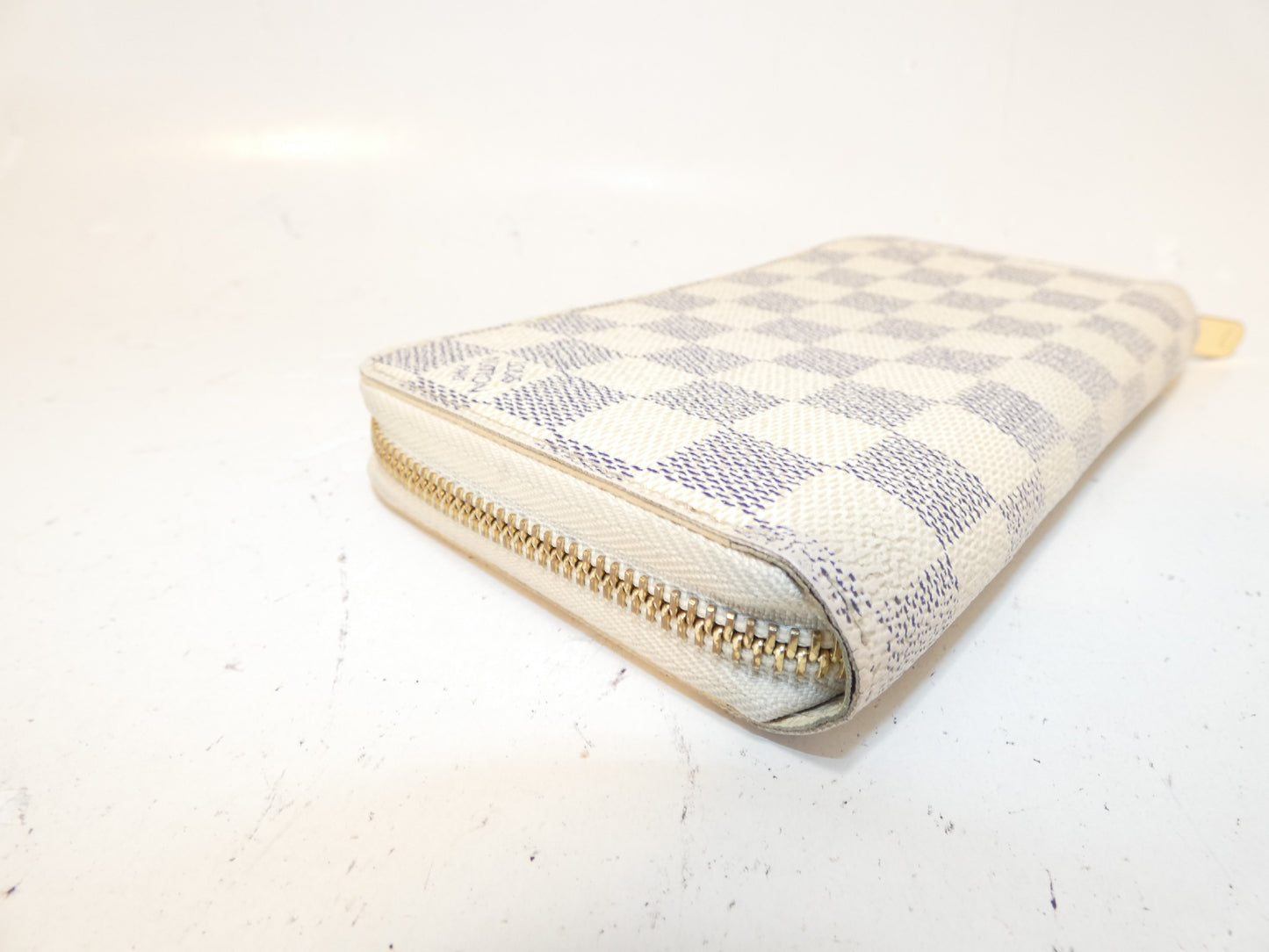 LOUIS VUITTON Damier Azur Zippy Long Wallet