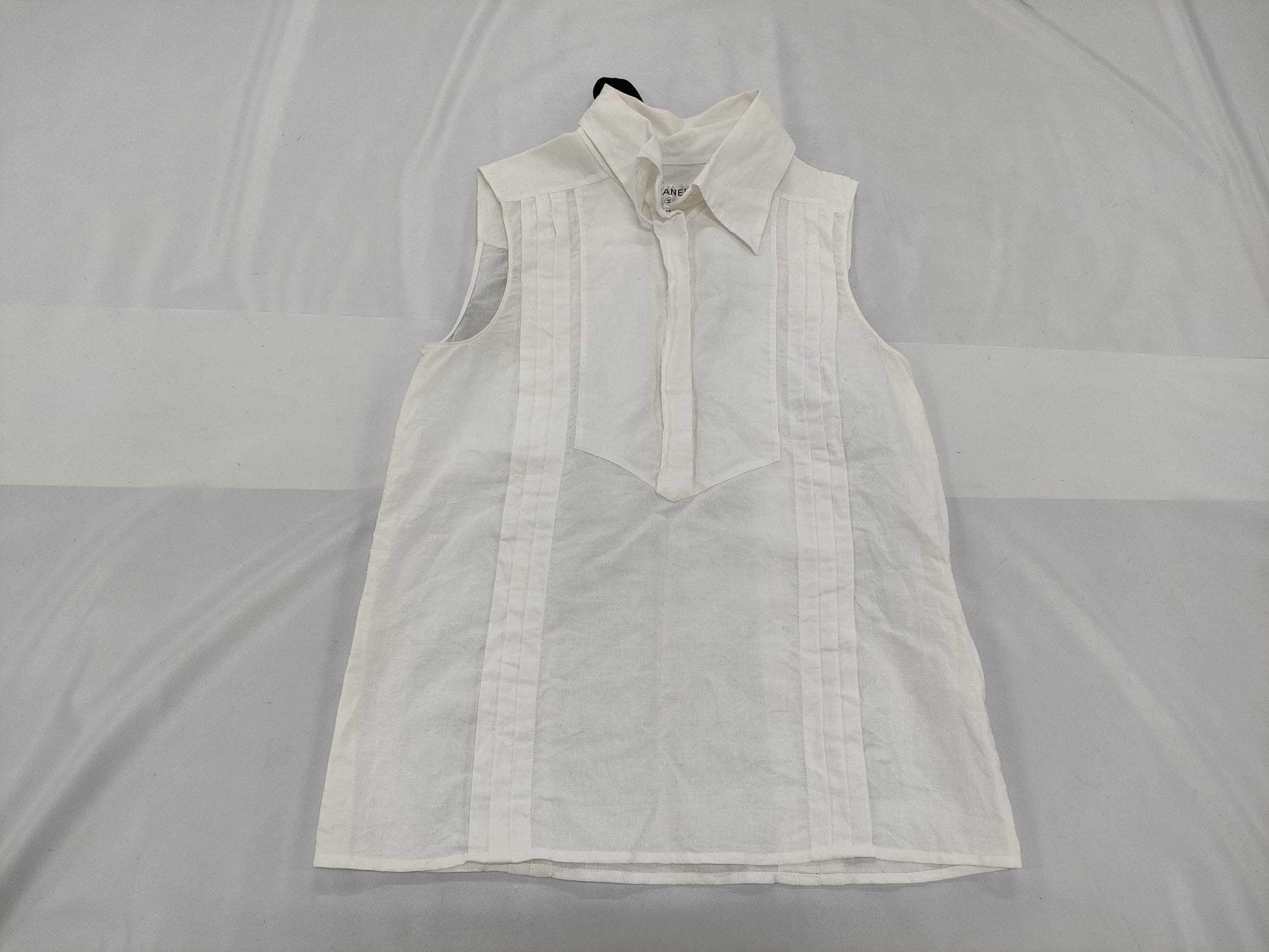 CHANEL Sleeveless Blouse Shirt Size 38 Tops