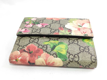 GUCCI GUCCI Wallet GG Blooms GG Supreme 410071・1147 Box・Dust Bag Wallet