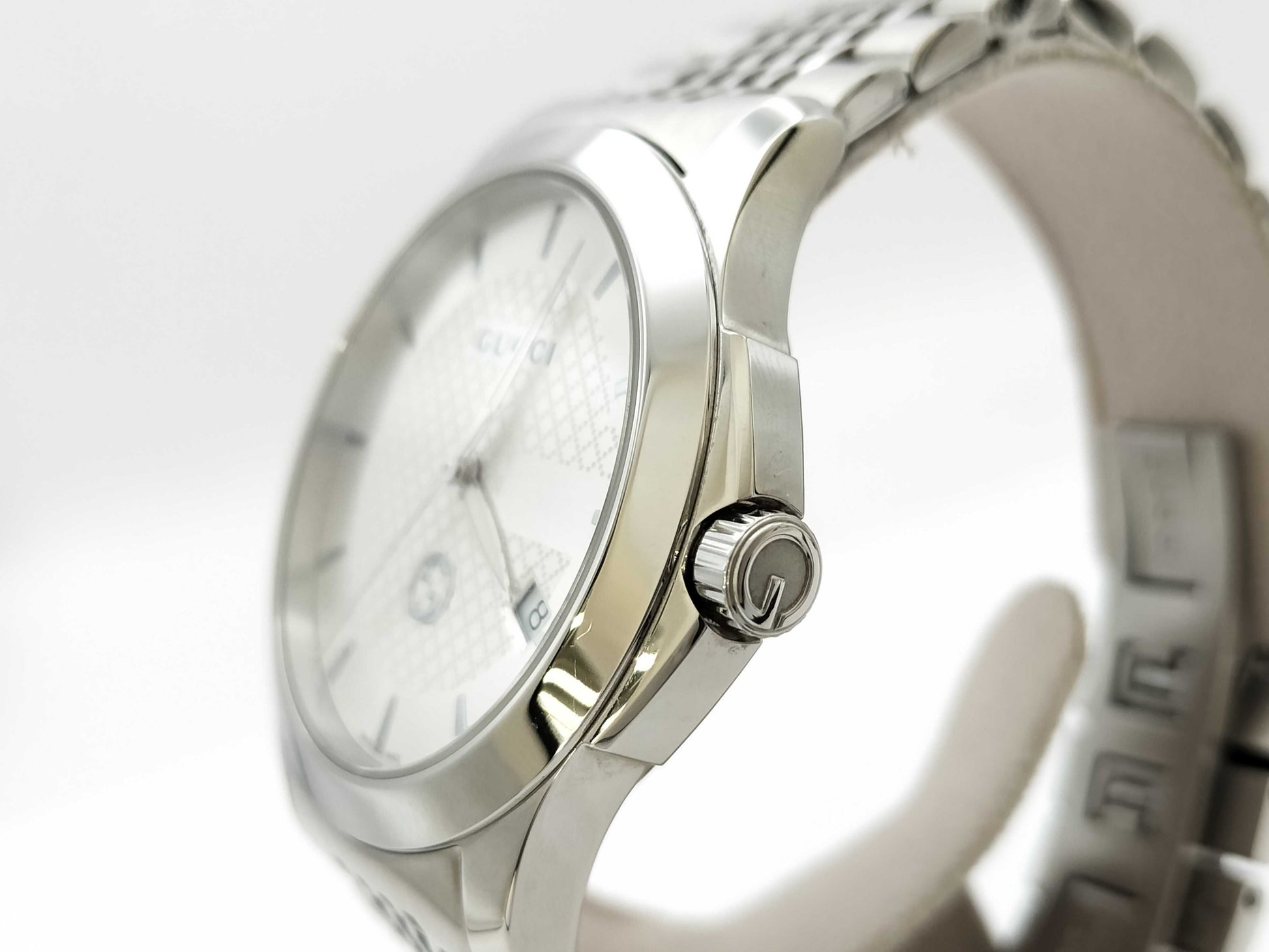 GUCCI G-Timeless 126.4 18629105 Quartz Men's Watch