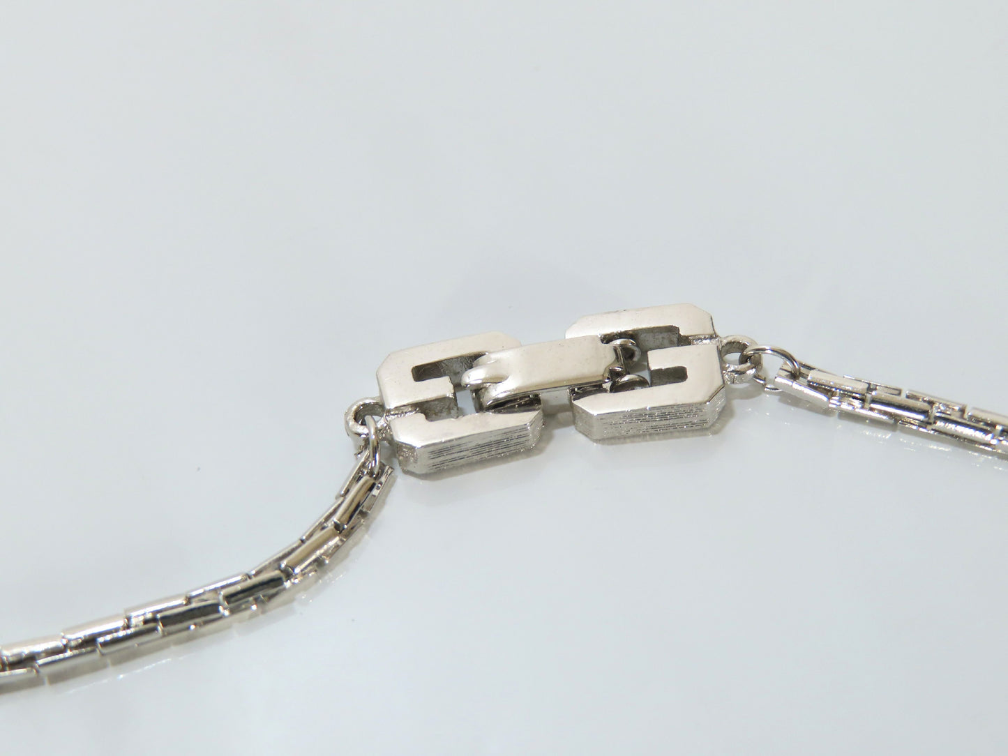 GIVENCHY Long Necklace Necklace