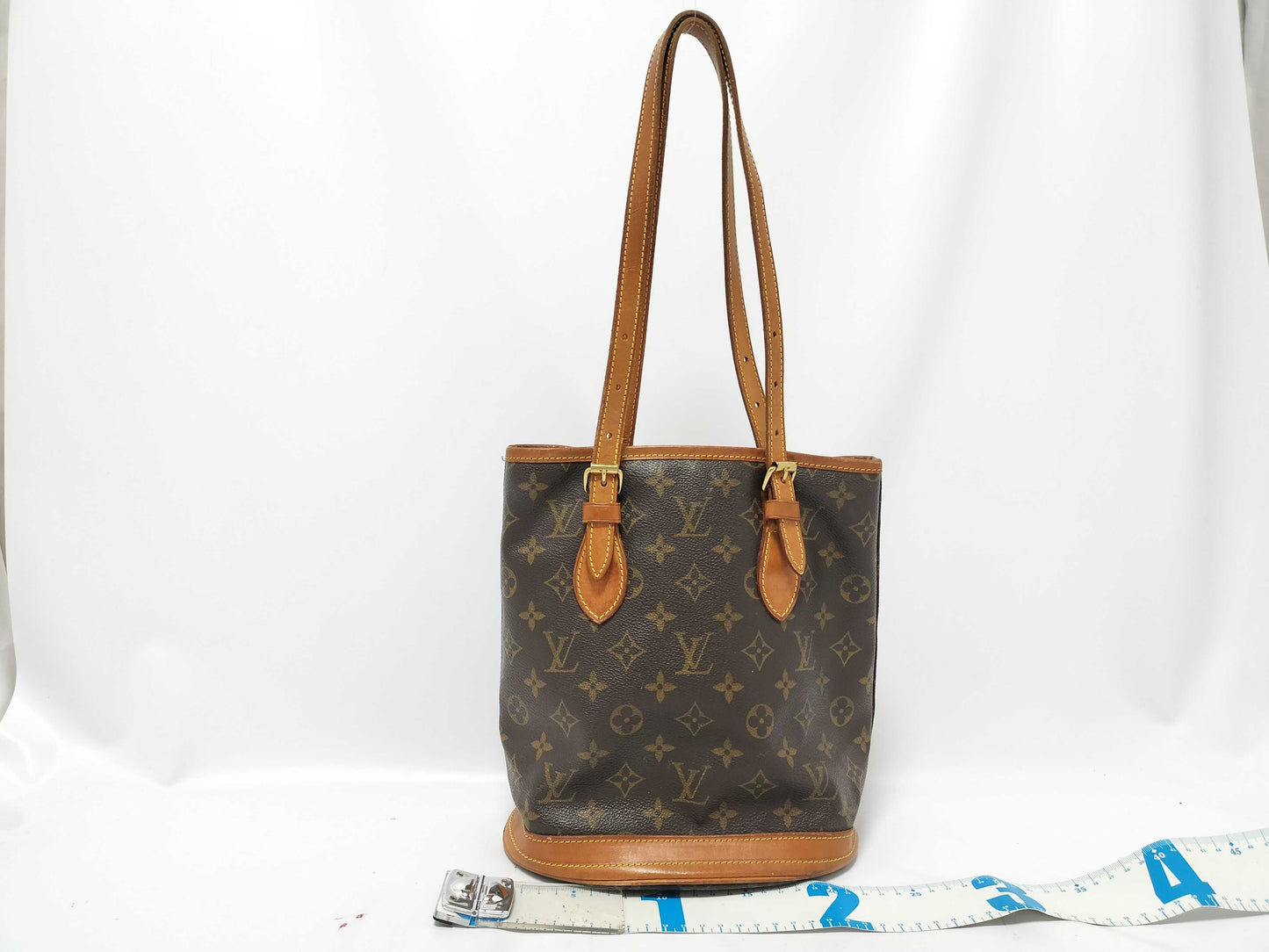 LOUIS VUITTON Monogram Louis Vuitton Bucket M42238 Tote Bag