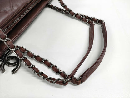 CHANEL CHANEL Shoulder Bag Bordeaux Calfskin with Vintage Silver Hardware
