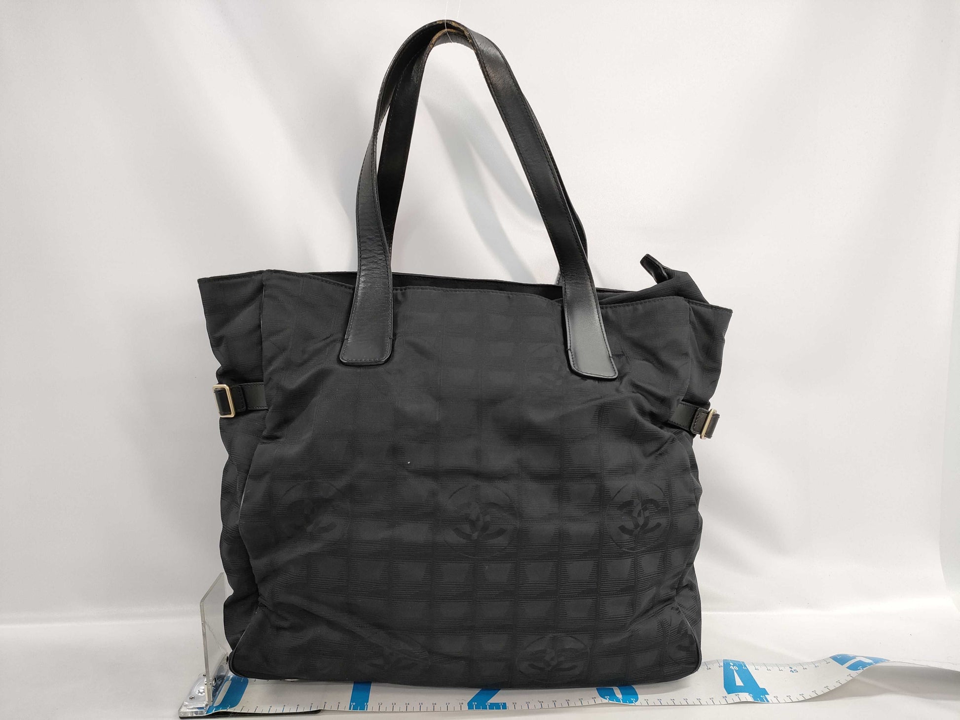 CHANEL New Travel Line Nylon and Leather Tote Bag, Black, No Warranty, 8521384
