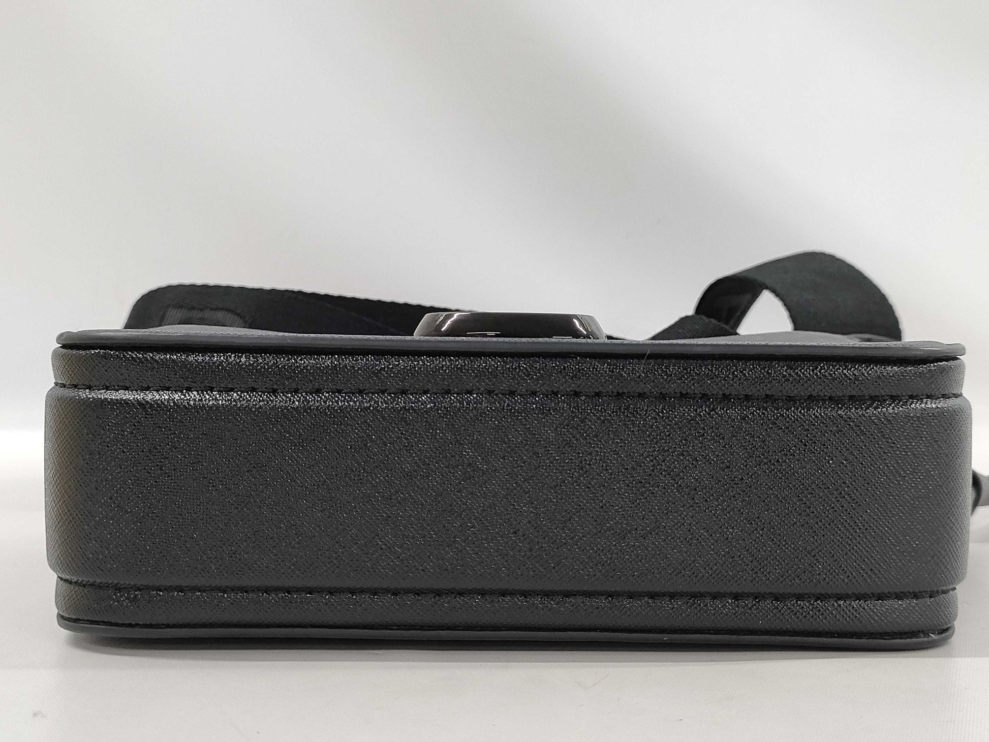 MARC JACOBS Snapshot Camera 2-Way Shoulder Bag