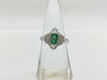 E0.347/D0.168/0.128ct PT900 5.1g Ring 
