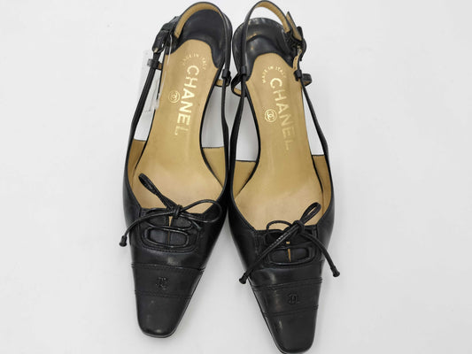 CHANEL Leather Black 34 1/2 Pumps