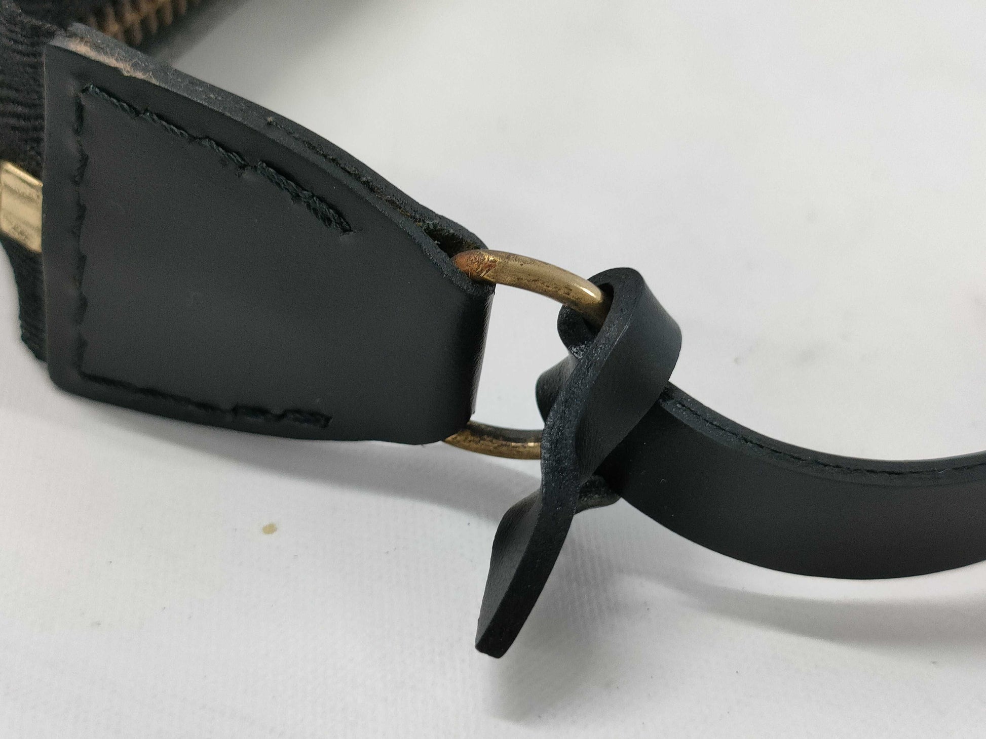 LOUIS VUITTON Epi Pochette Accessory Pouch