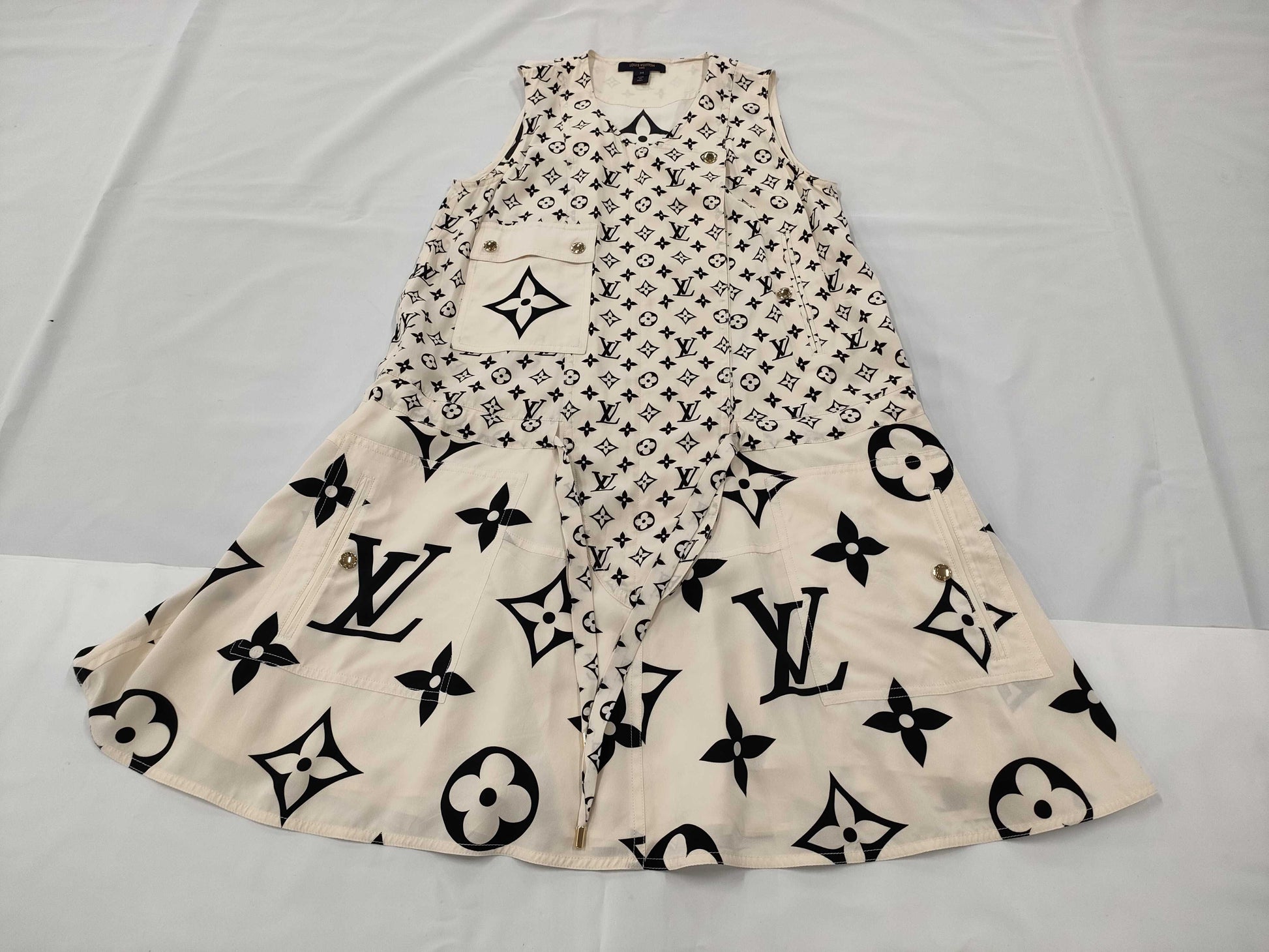 LOUIS VUITTON Monogram Silk Sleeveless Dress, Size 34, Other Apparel