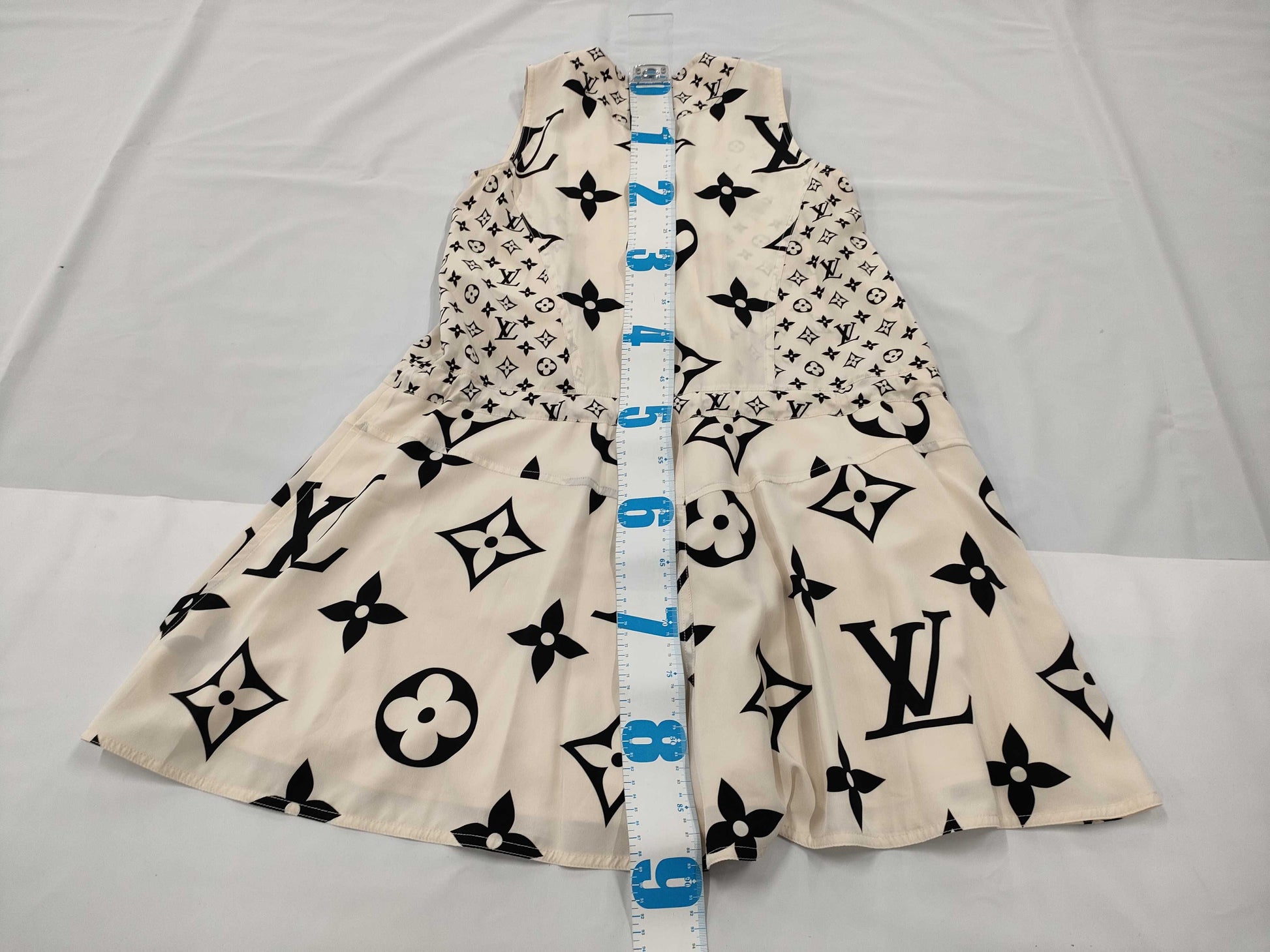 LOUIS VUITTON Monogram Silk Sleeveless Dress, Size 34, Other Apparel