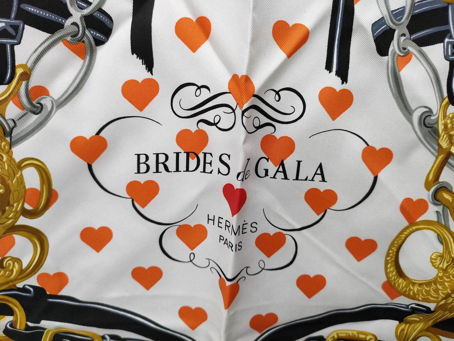 HERMES Carré 90 BRIDES de GALA LOVE Scarf Other Accessories