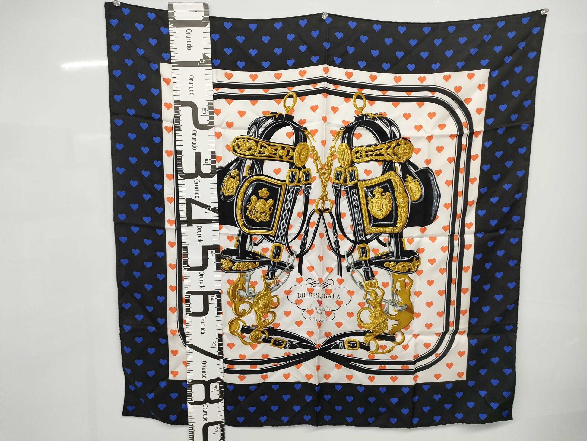 HERMES Carré 90 BRIDES de GALA LOVE Scarf Other Accessories
