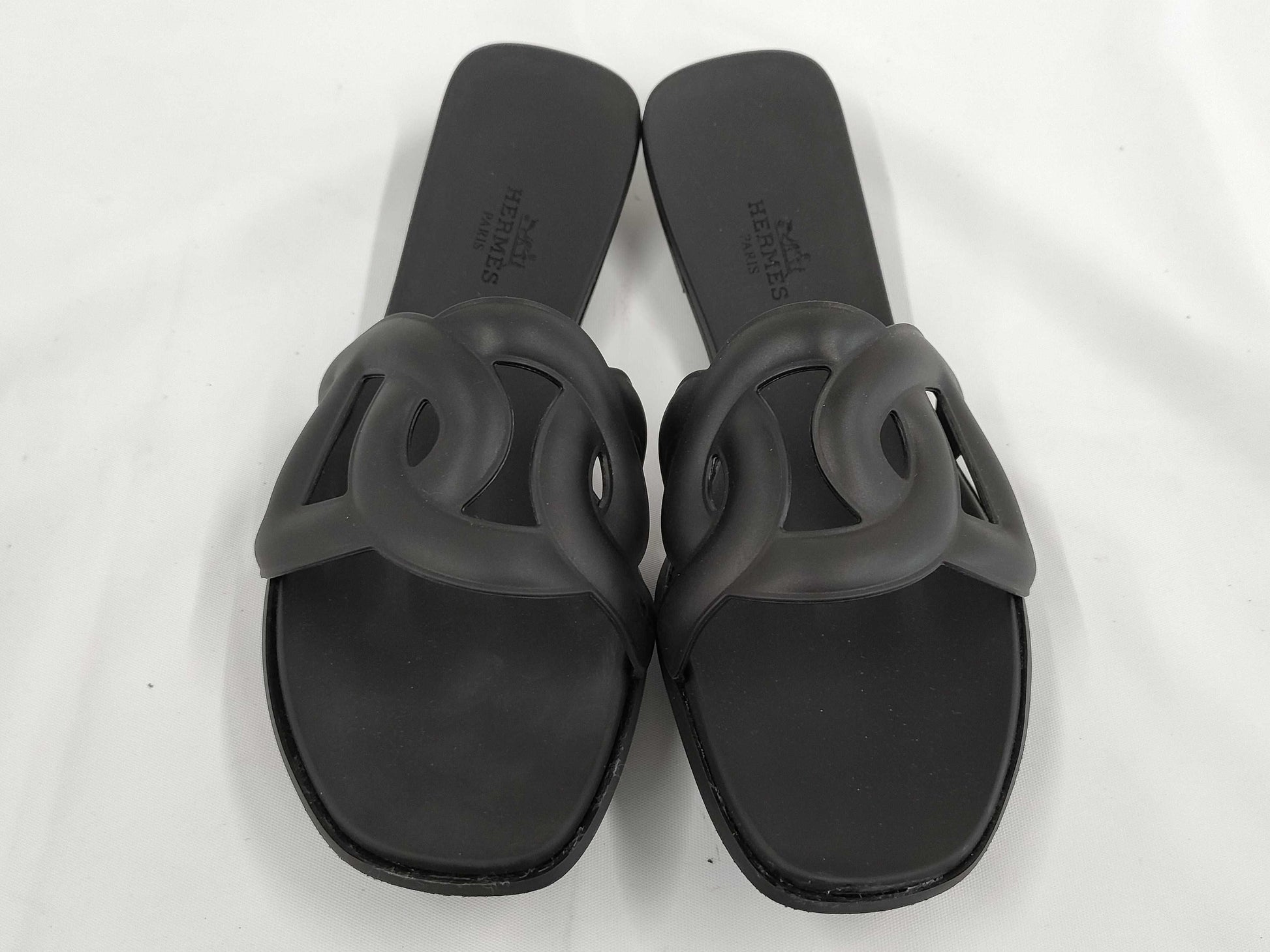 HERMES Aloha Chaine d'Ancre Sandals Size 37