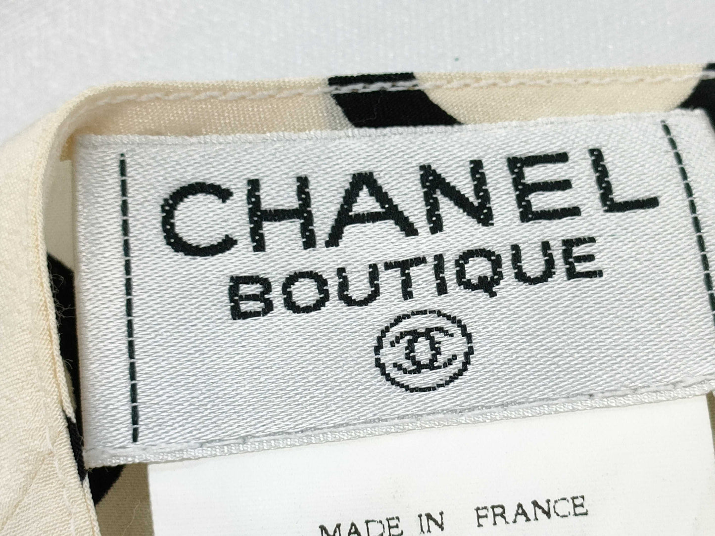 CHANEL CHANEL 97P P07948V05558 Coco Mark Silk Blouse Size 40 Tops