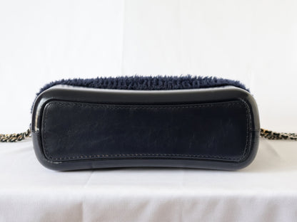 CHANEL Seal Available 26 Series Gabriel Boa Chain Shoulder Navy Shoulder Bag