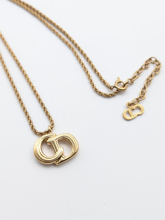 Dior necklace logo gold necklace