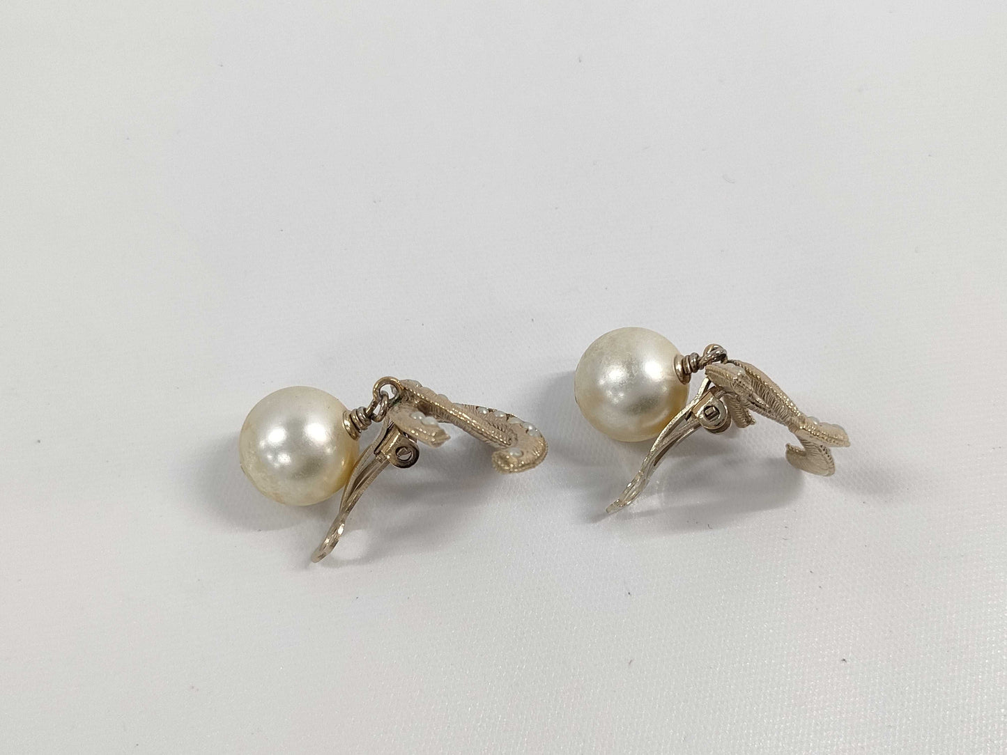 CHANEL CHANEL Earrings Pearl Coco Mark Swing B16P Earrings