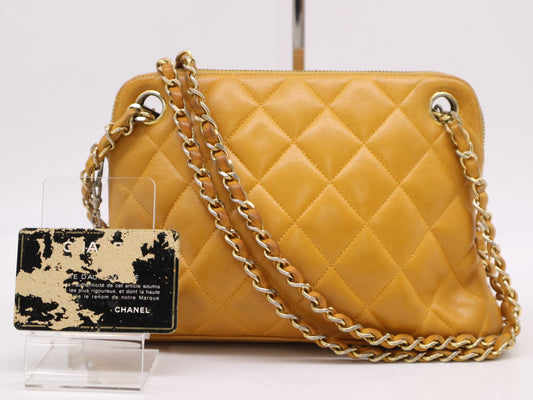 CHANEL Matlasse Chain Shoulder Bag with Card Serial Blur Shoulder Bag