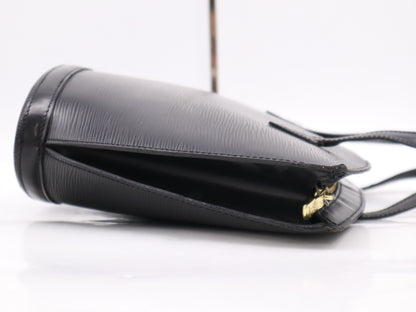 LOUIS VUITTON M52272 Episan Jacques Noir VI0954 Handbag