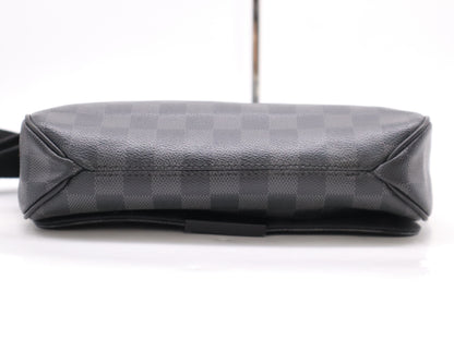 LOUIS VUITTON N41260? Damier Graphite District PM Shoulder Bag