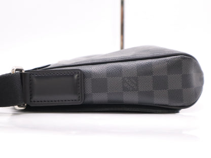 LOUIS VUITTON N41260? Damier Graphite District PM Shoulder Bag