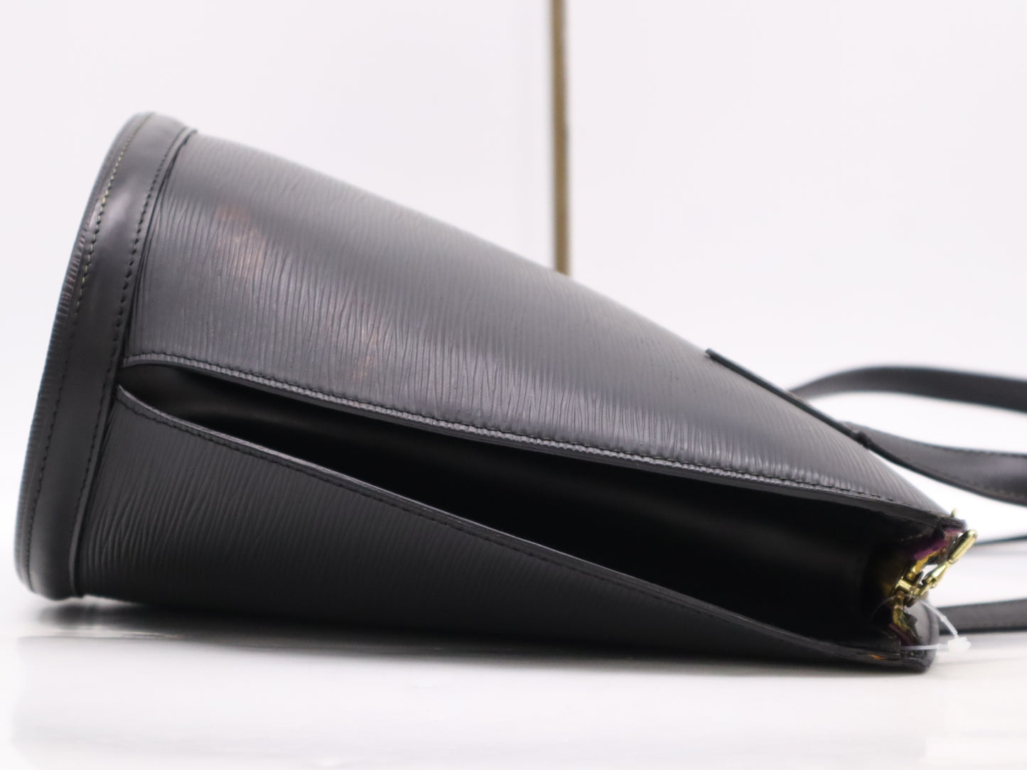 LOUIS VUITTON M52262 Epi Saint-Jacques Shopping Noir Tote Bag