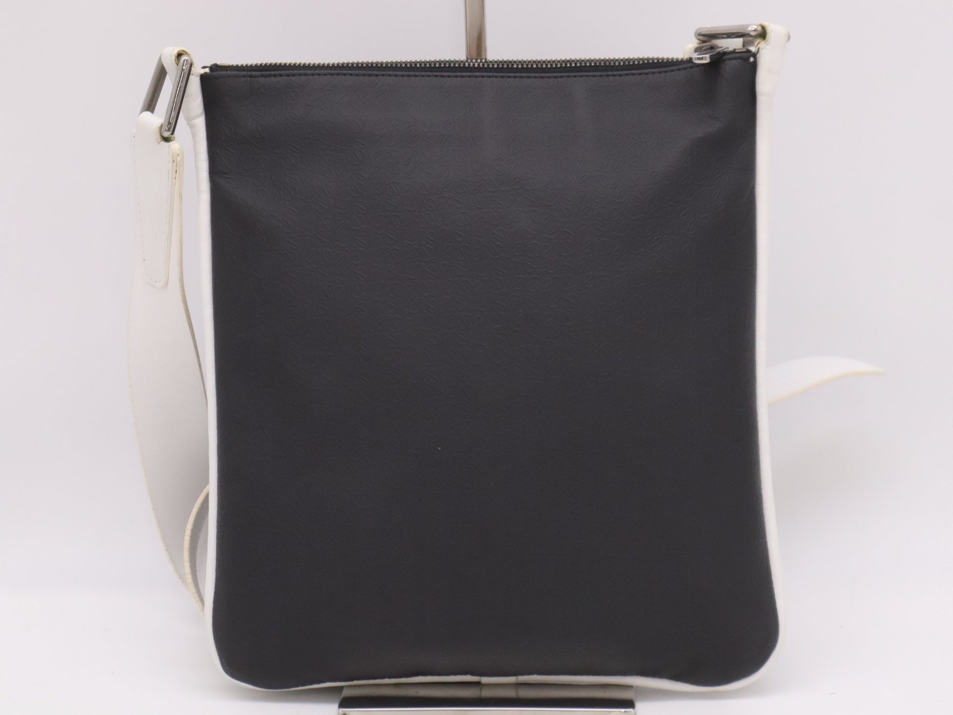 LOEWE PVC x Leather Shoulder Bag Black White Shoulder Bag