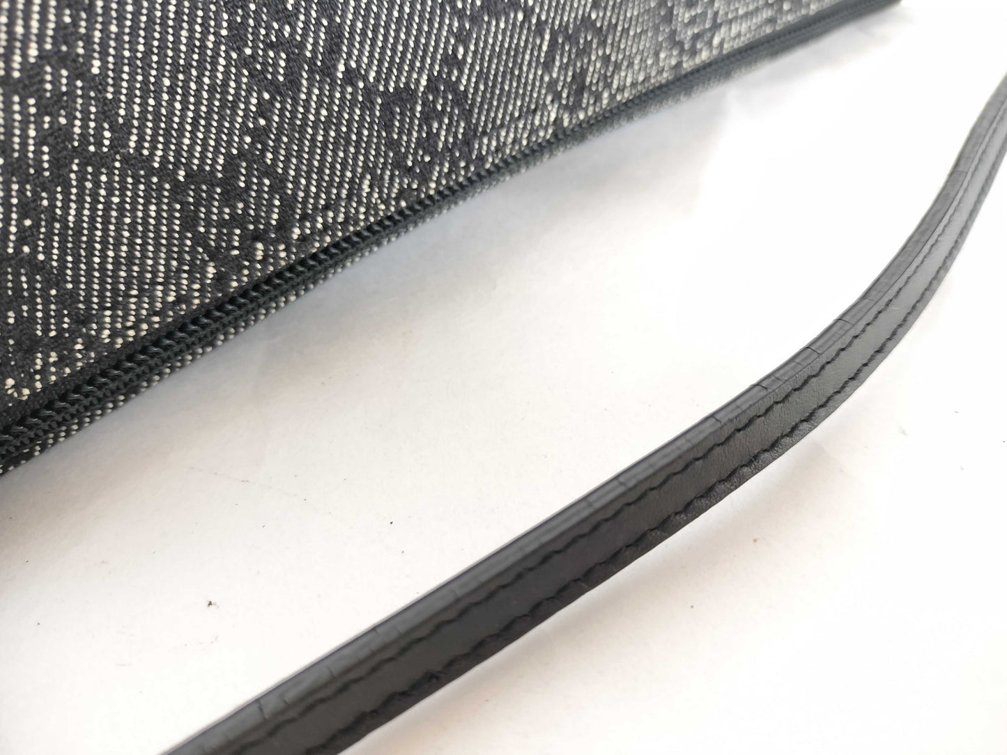 GUCCI GG Canvas Handbag Black