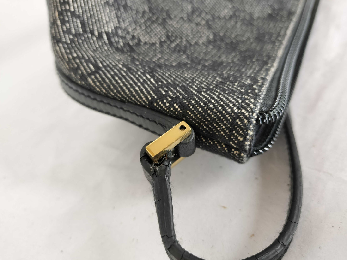 GUCCI GG Canvas Handbag Black