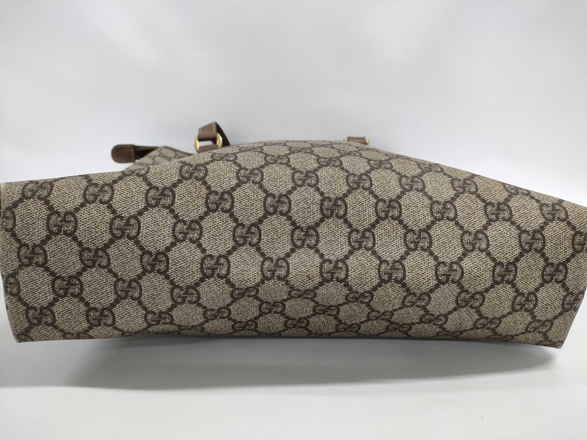 GUCCI GG Supreme Tote Bag