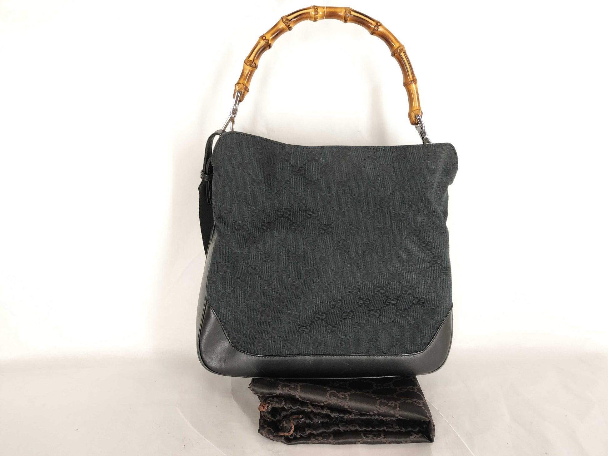 GUCCI GG Canvas Bamboo One-Shoulder Black Shoulder Bag