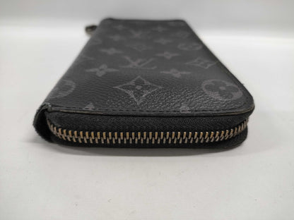 LOUIS VUITTON Monogram Eclipse Zippy Wallet