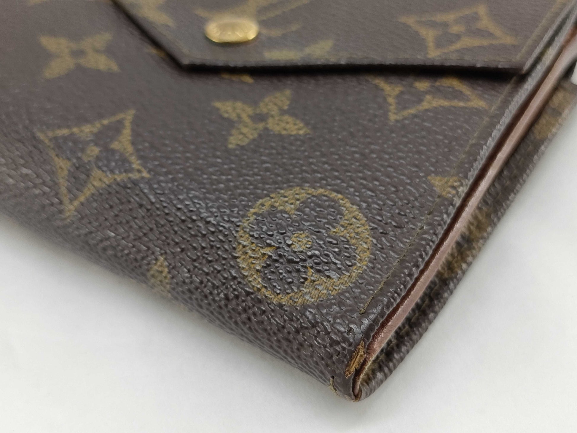 LOUIS VUITTON Monogram Louis Vuitton Monogram Folding Wallet