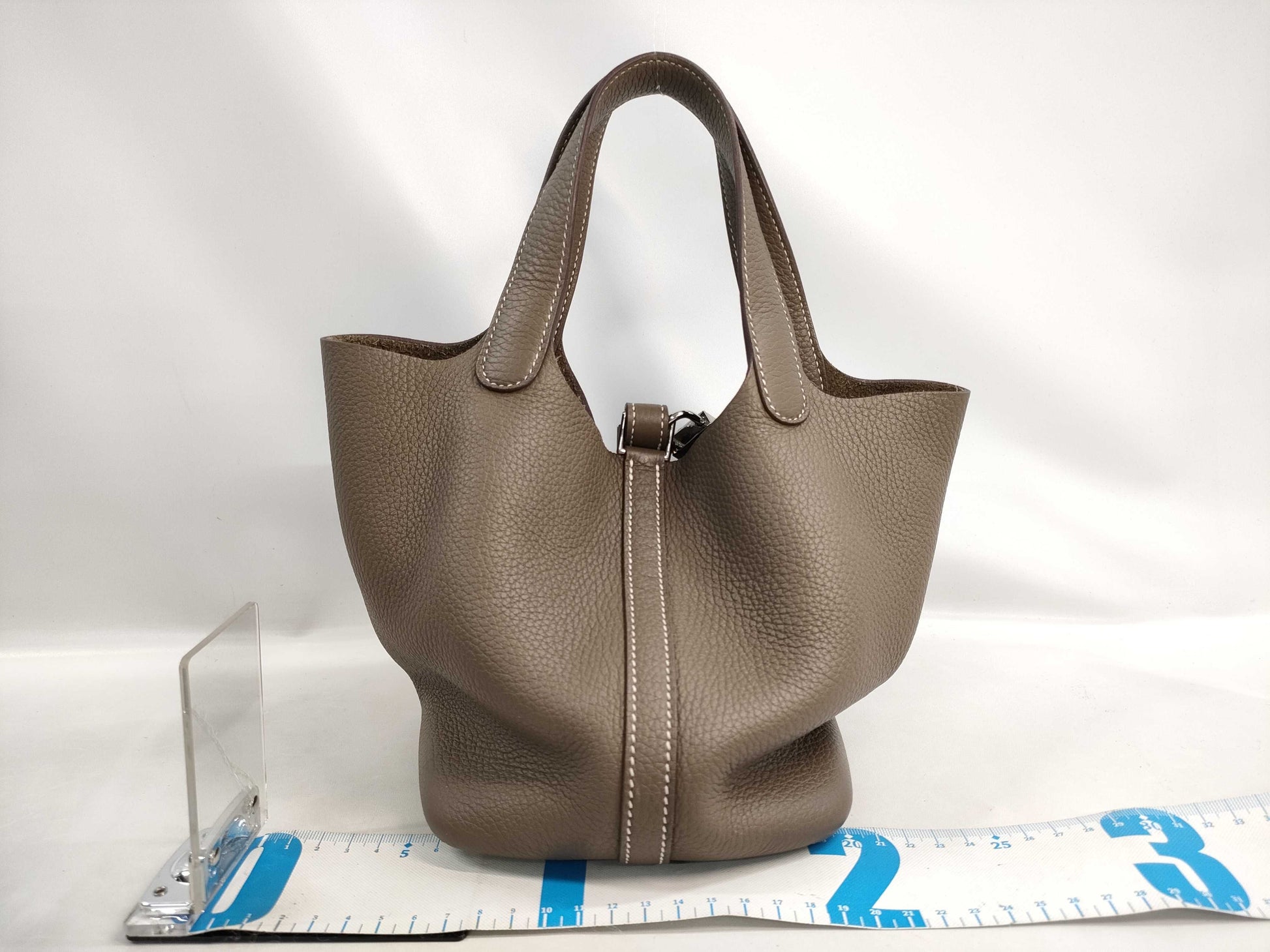 HERMES Picotin Handbag with U Stamp