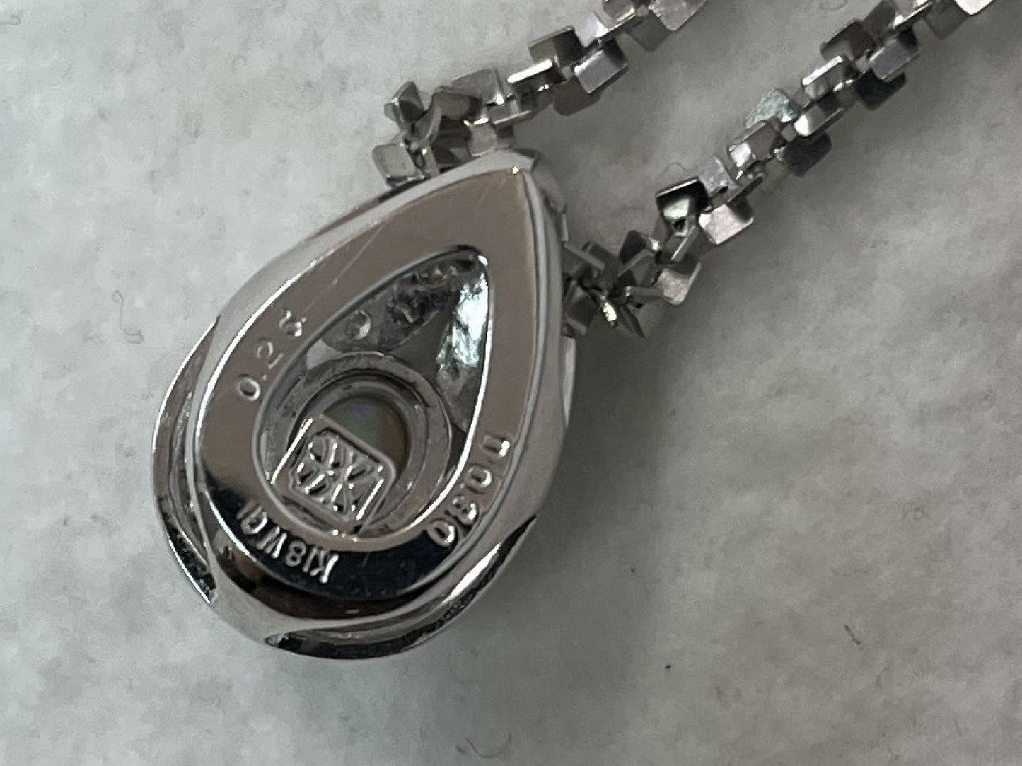 OP0.25ct D0.30ct K18WG/Pt850 13.3g Necklace 