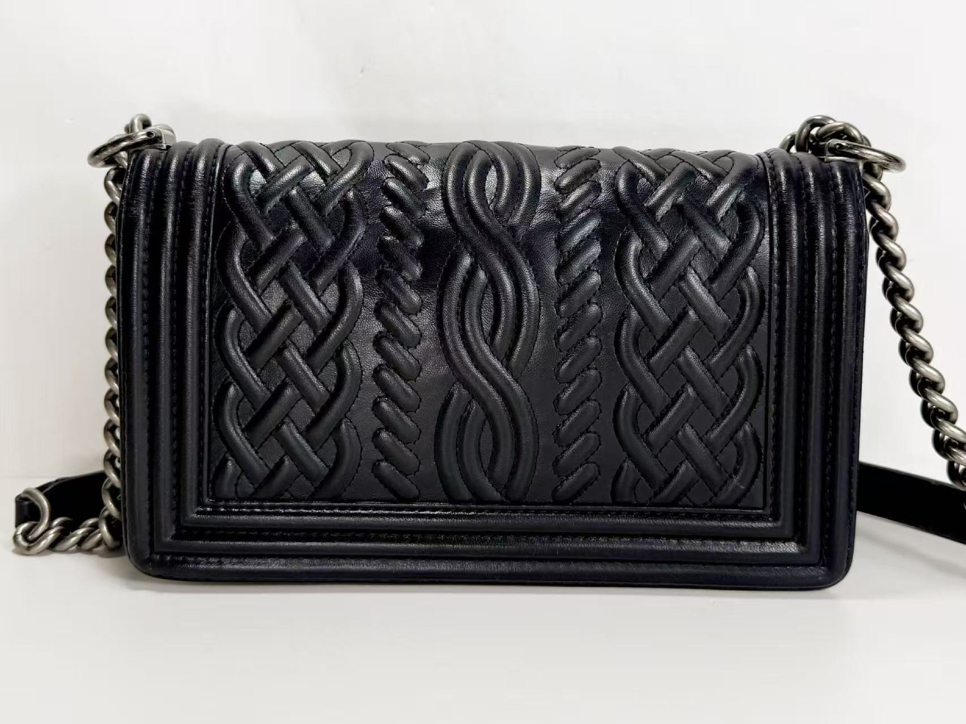 CHANEL Boy Embossed Leather Shoulder Bag, W25cm, Approx. 18th Series [Sealed], Vintage S-shaped Hardware, 18286636