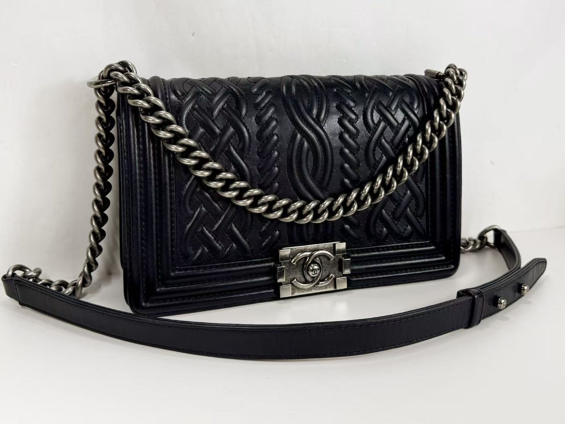 CHANEL Boy Embossed Leather Shoulder Bag, W25cm, Approx. 18th Series [Sealed], Vintage S-shaped Hardware, 18286636