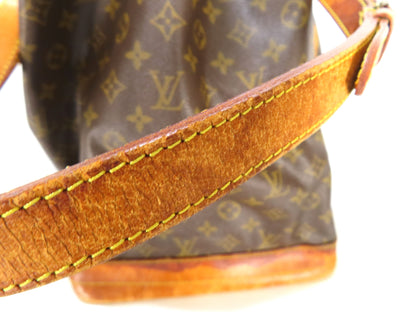 LOUIS VUITTON Monogram Noe Shoulder Bag Drawstring Shoulder Bag