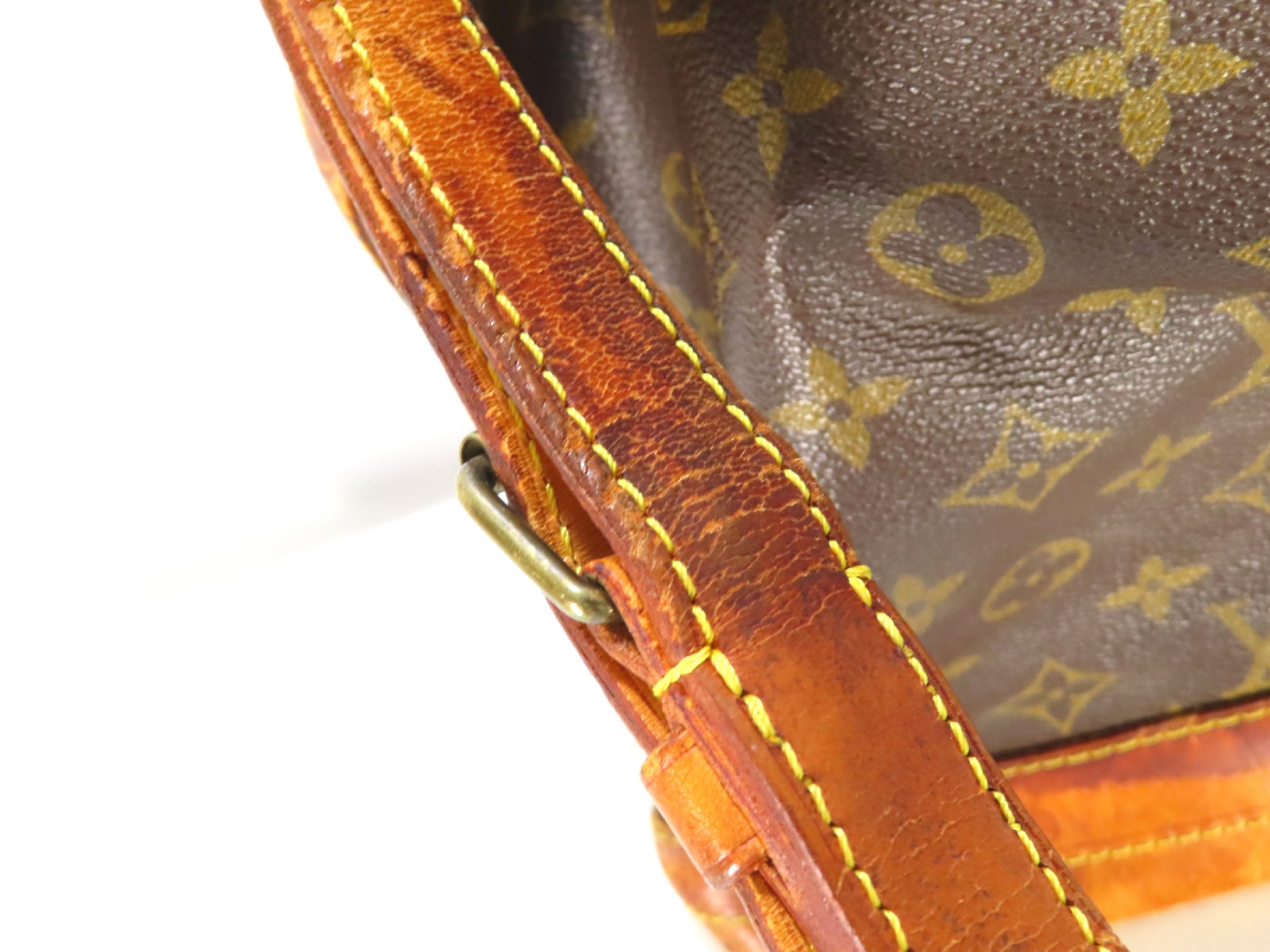 LOUIS VUITTON Monogram Noe Shoulder Bag Drawstring Shoulder Bag
