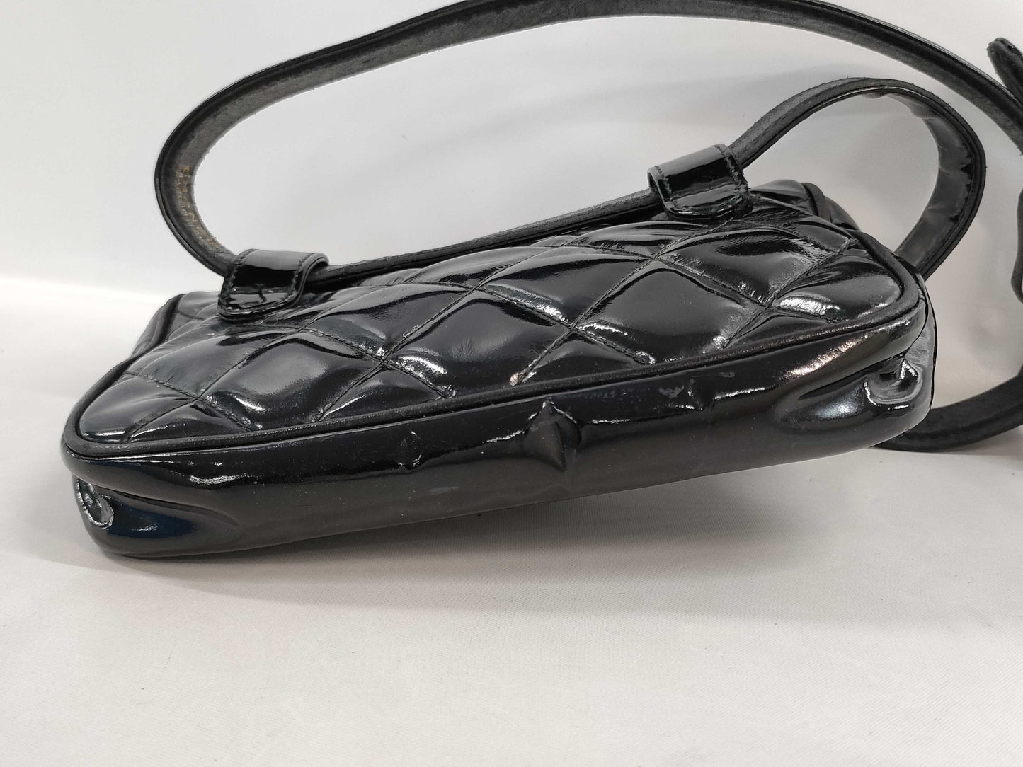 CHANEL CHANEL Matelasse Enamel Patent Leather Waist Bag with Seal