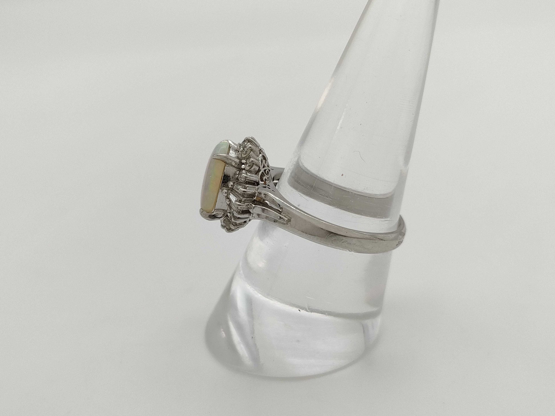 Opal D0.43/0.133ct PT900 6.5g Ring 