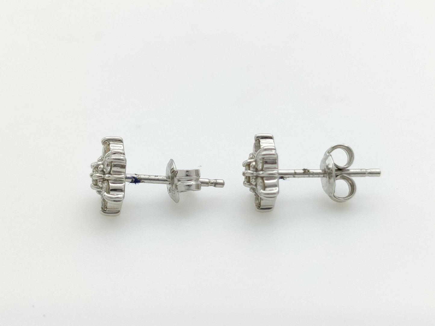 D0.15ct D0.15ct PT900 1.9g Earrings 