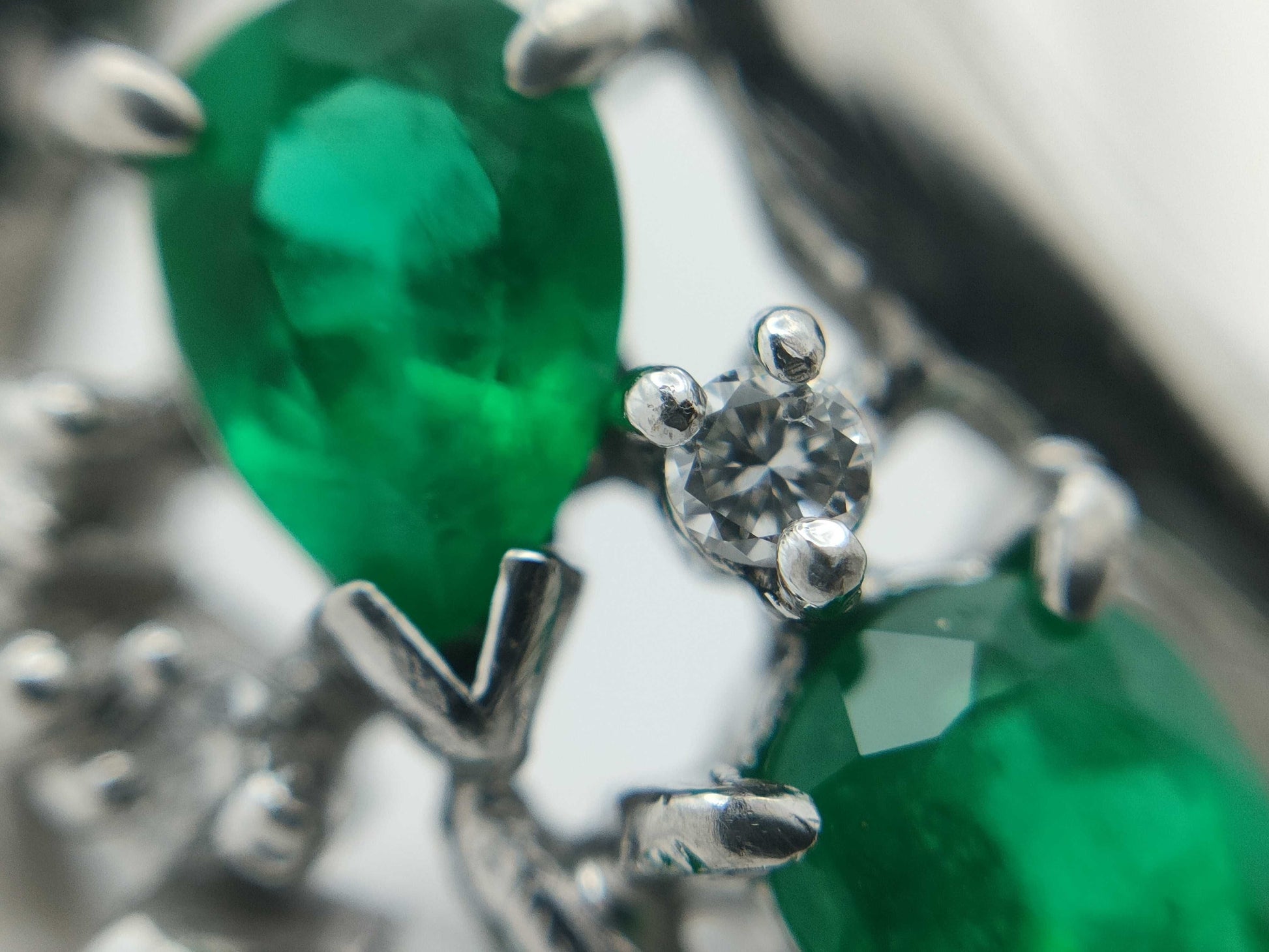 E1.76ct D0.24ct PT900 13.8g Ring 