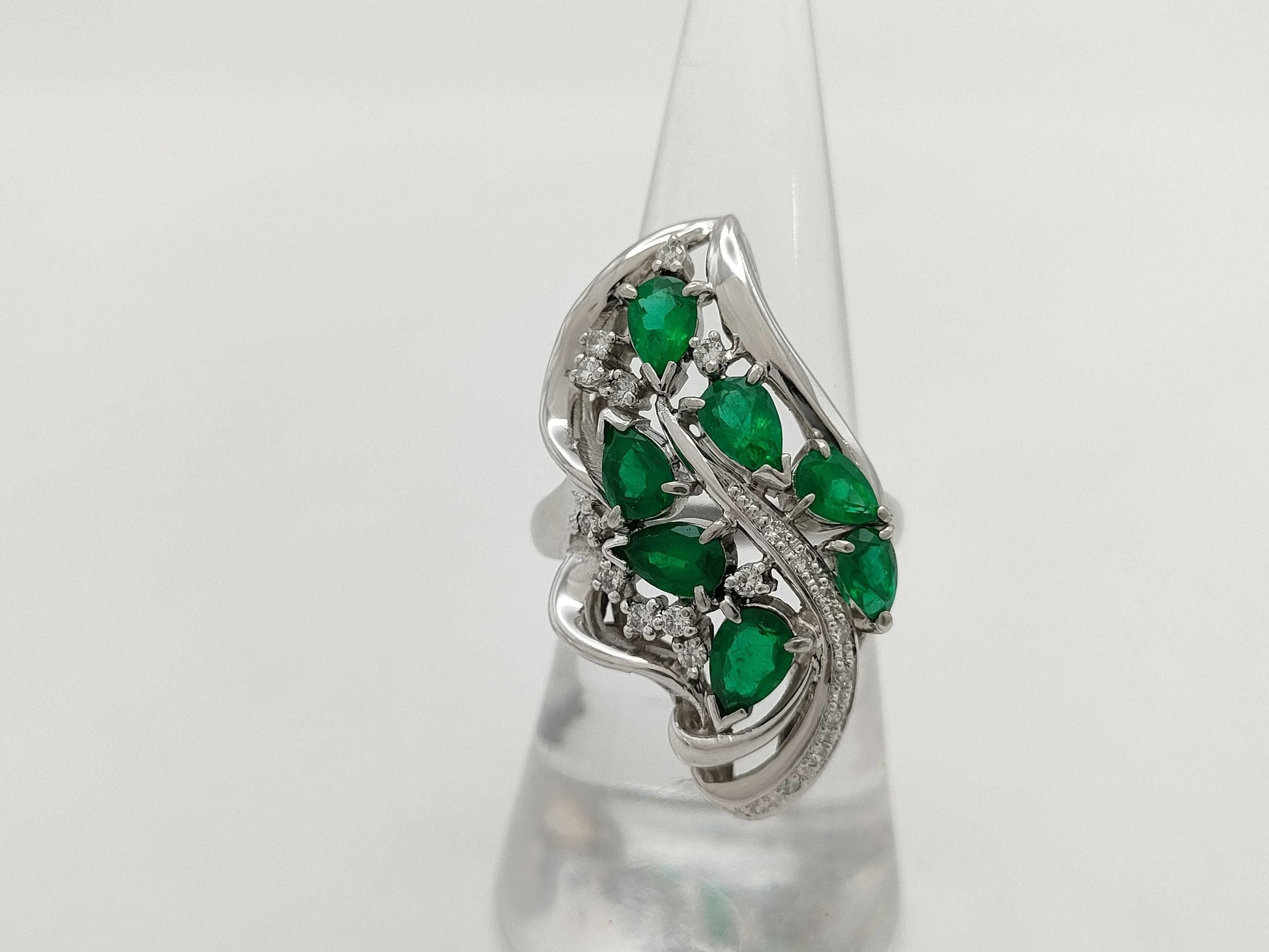 E1.76ct D0.24ct PT900 13.8g Ring 